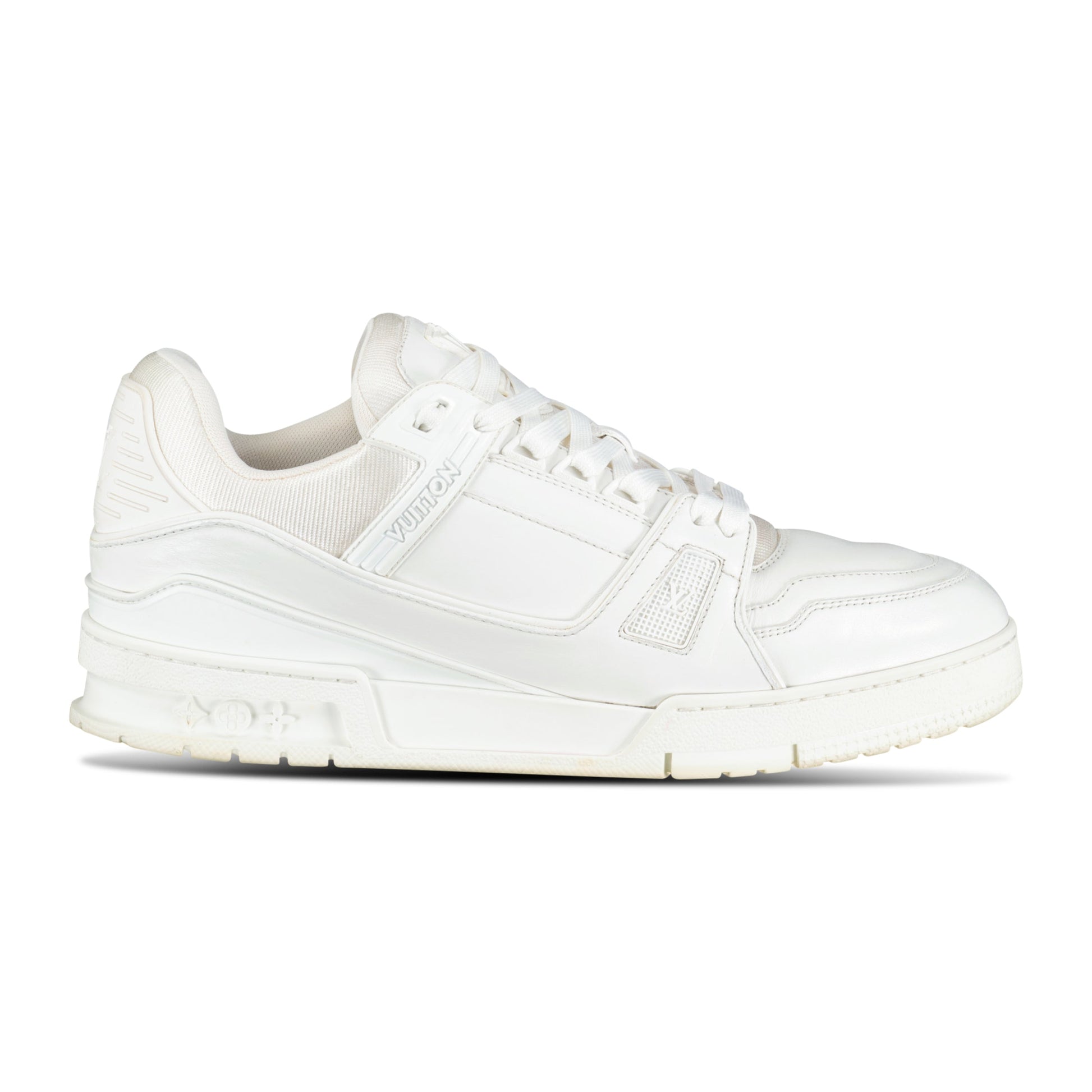 LOUIS VUITTON WHITE LV SNEAKER - 5 (Fit 6) - affluentarchivesUsed HIGH END DESIGNER CLOTHING