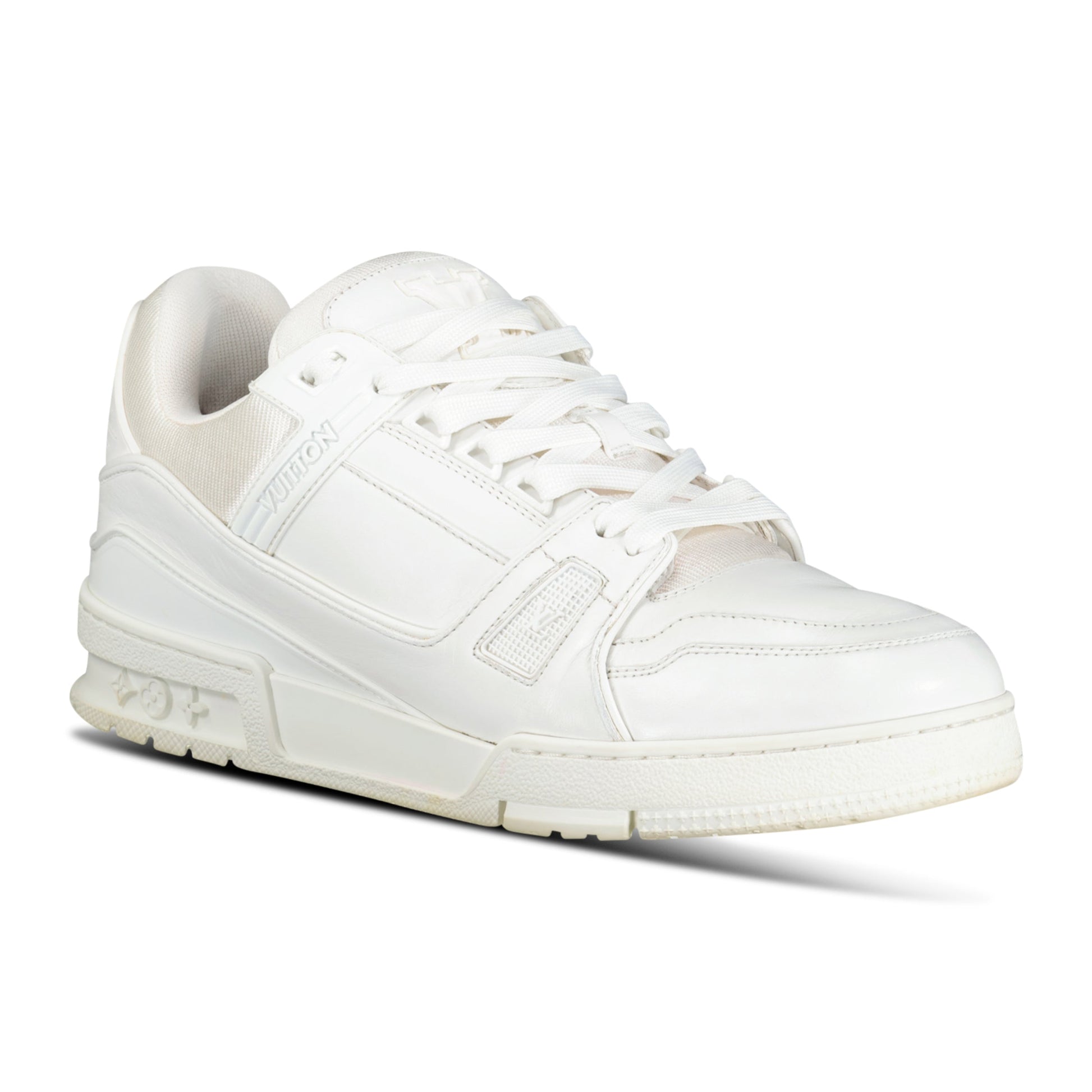 LOUIS VUITTON WHITE LV SNEAKER - 8.5 (Fit 9) - affluentarchivesUsed HIGH END DESIGNER CLOTHING